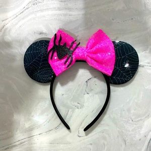 Spider Minnie Mouse ears/headband